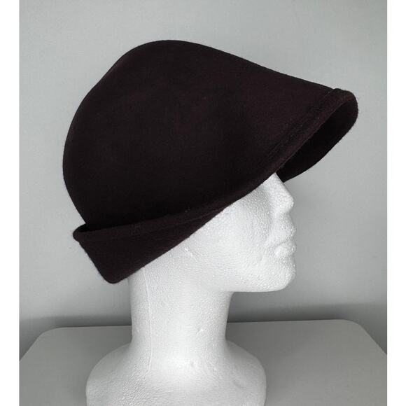 1970s–1980s New York Hat Co Brown Wool Felt Asymmetrical Cloche Hat main image 11